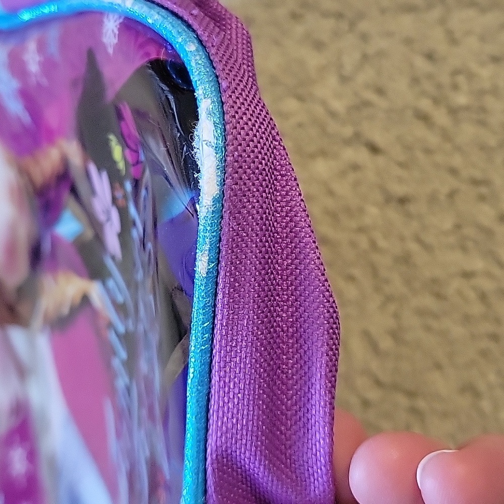 Small Frozen backpack - Picture 6 of 6